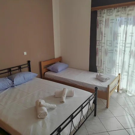 Manos Apartments Kolymbari Extérieur photo