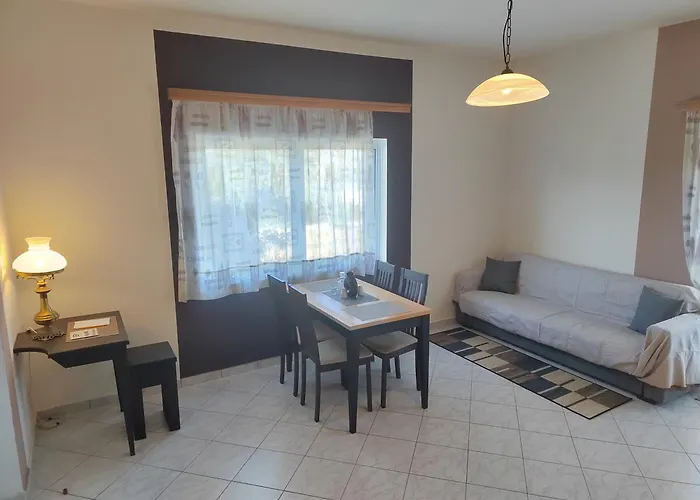 Manos Apartments
