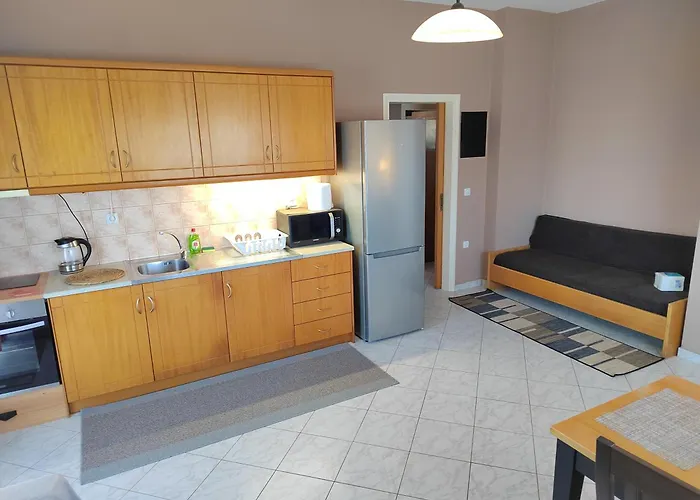 Manos Apartments